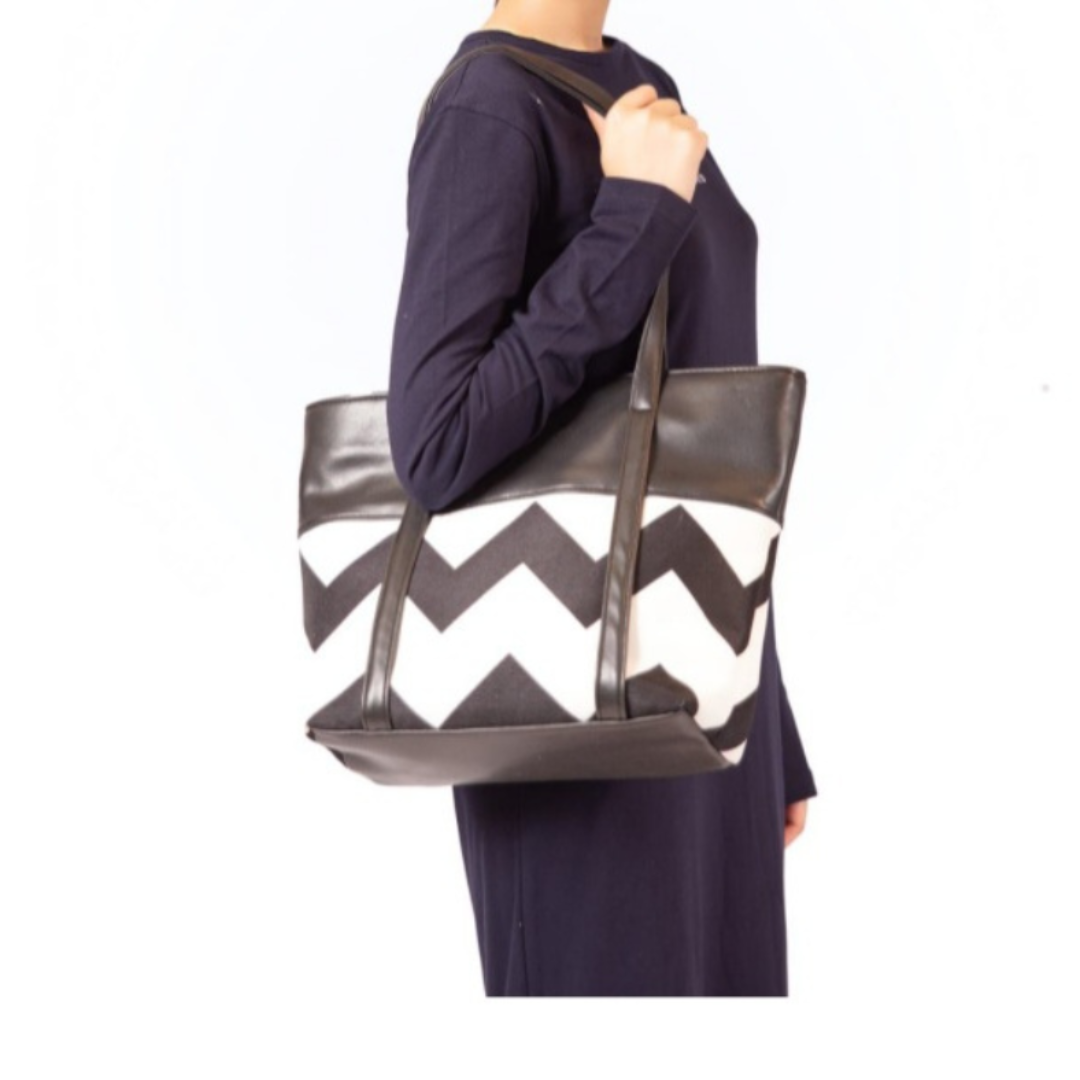 Black Zigzag Tote Bag